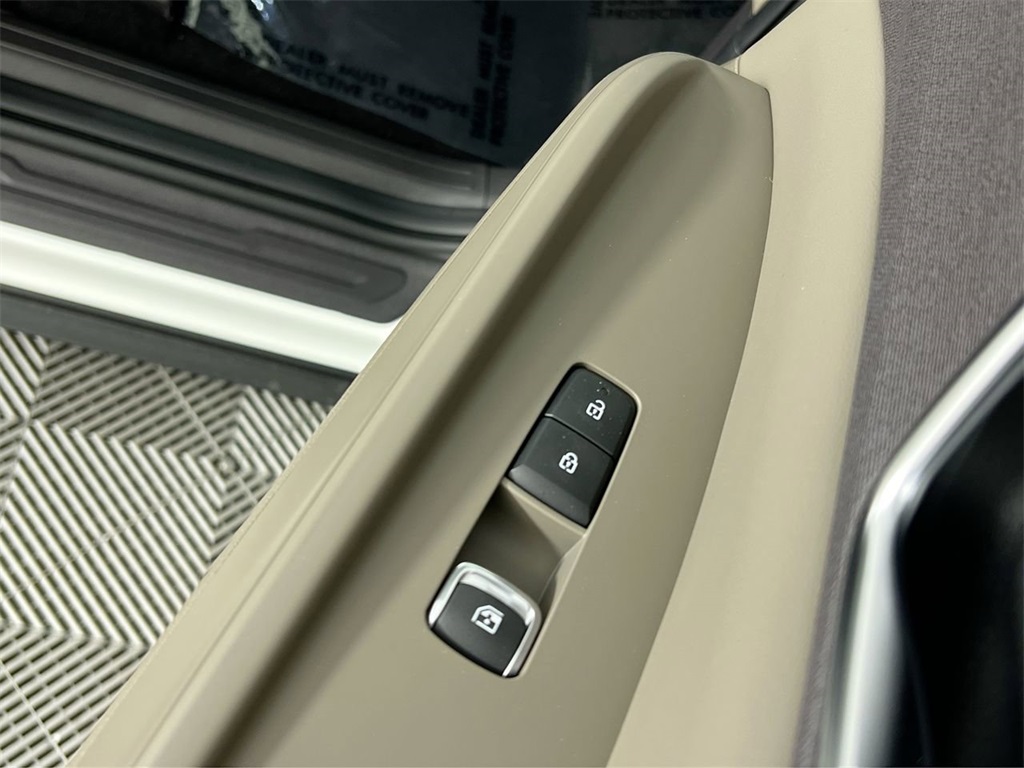 2026 Kia Carnival LX photo 29