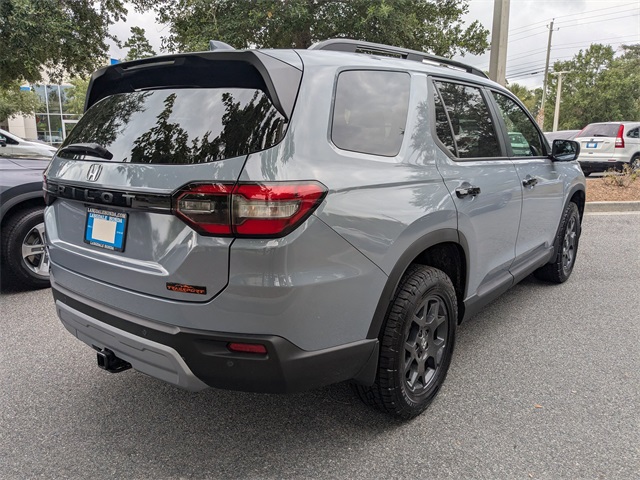 2025 Honda Pilot TrailSport photo 4