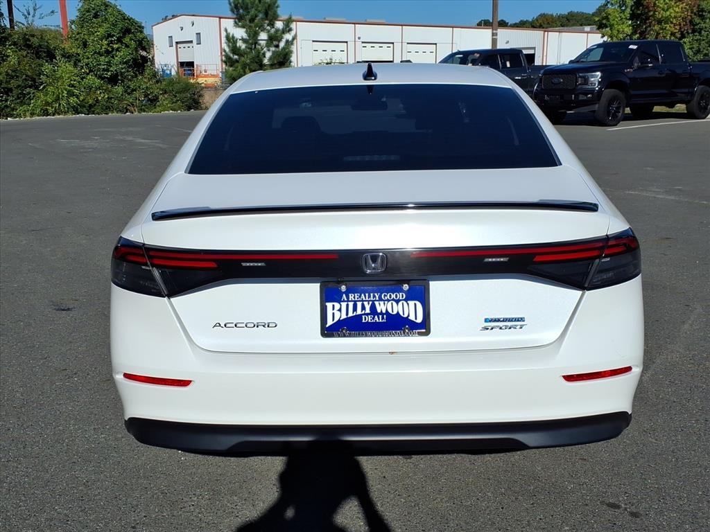 2023 Honda Accord Hybrid Sport photo 3