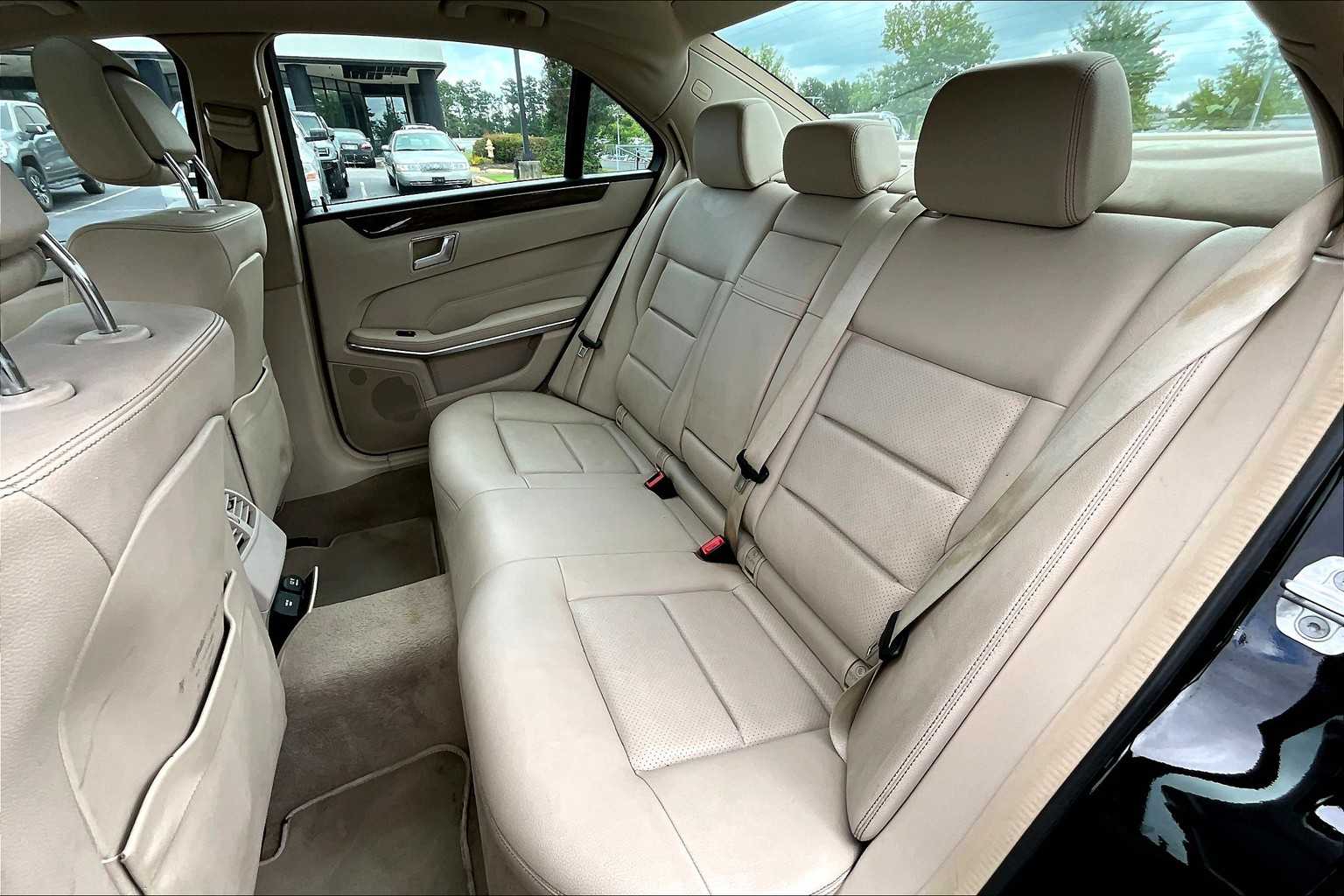 2016 Mercedes Benz E 350 photo 17