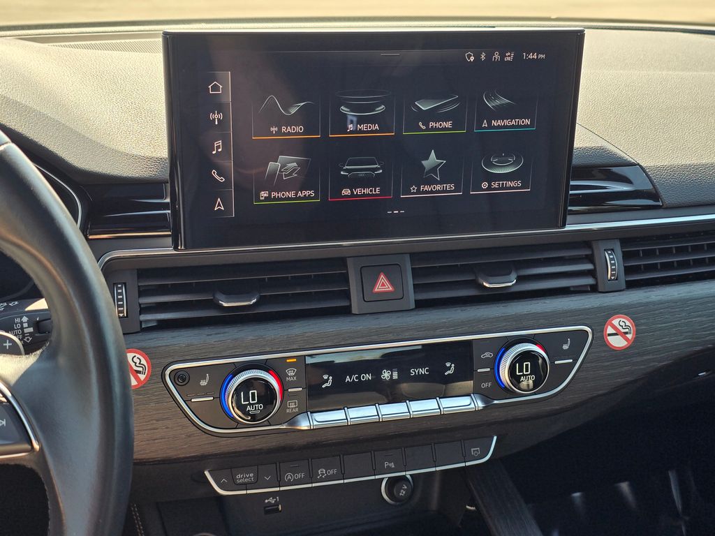 2023 Audi A4 S line Quattro Premium Plus photo 26
