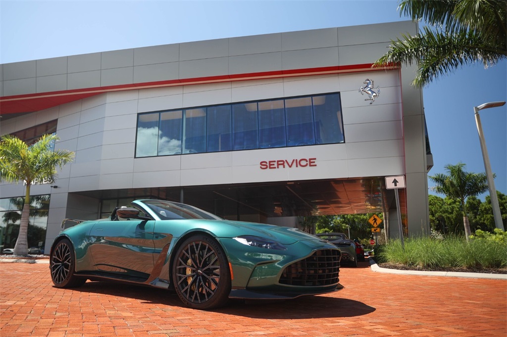 2023 Aston Martin Vantage photo 21