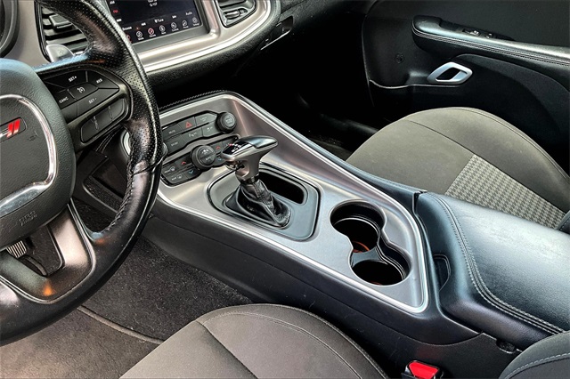 2022 Dodge Challenger GT photo 12