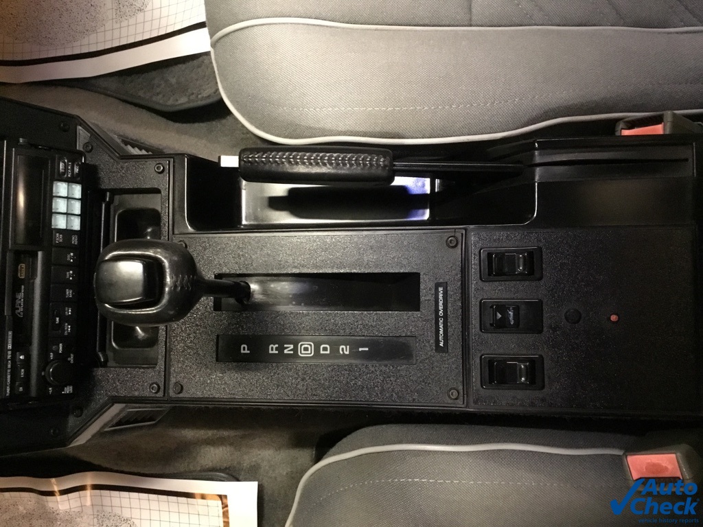1987 Chevrolet Camaro Z28 photo 31