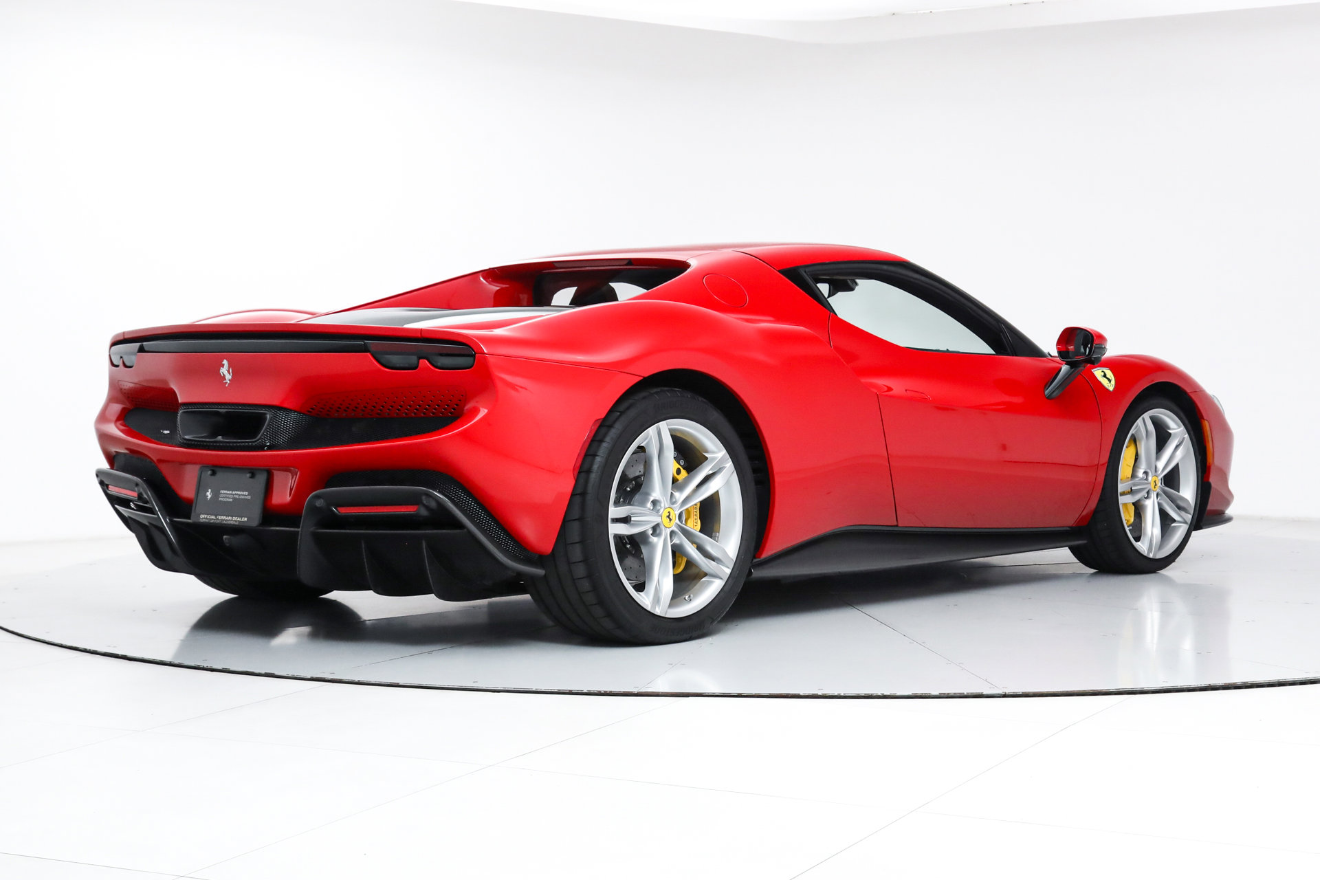 2025 Ferrari 296 GTB photo 3