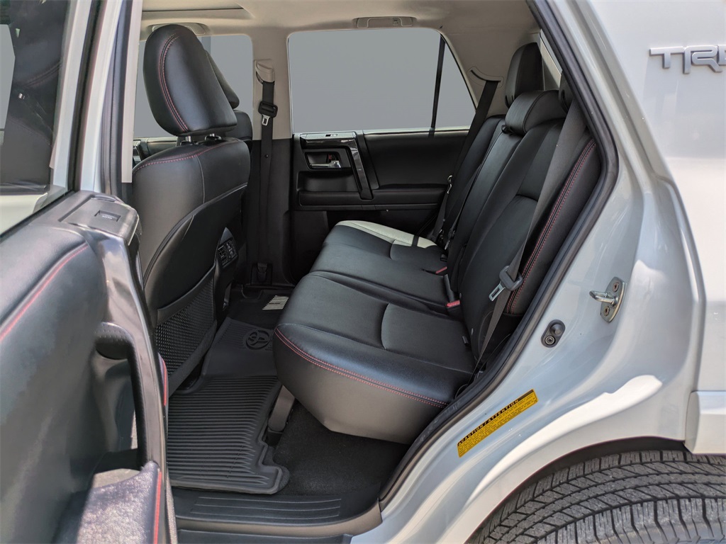 2024 Toyota 4Runner TRD Off-Road Premium photo 12
