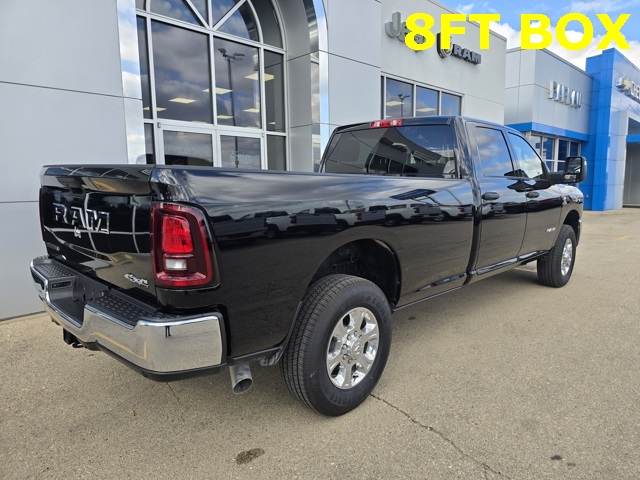2025 Ram 3500 Big Horn photo 4
