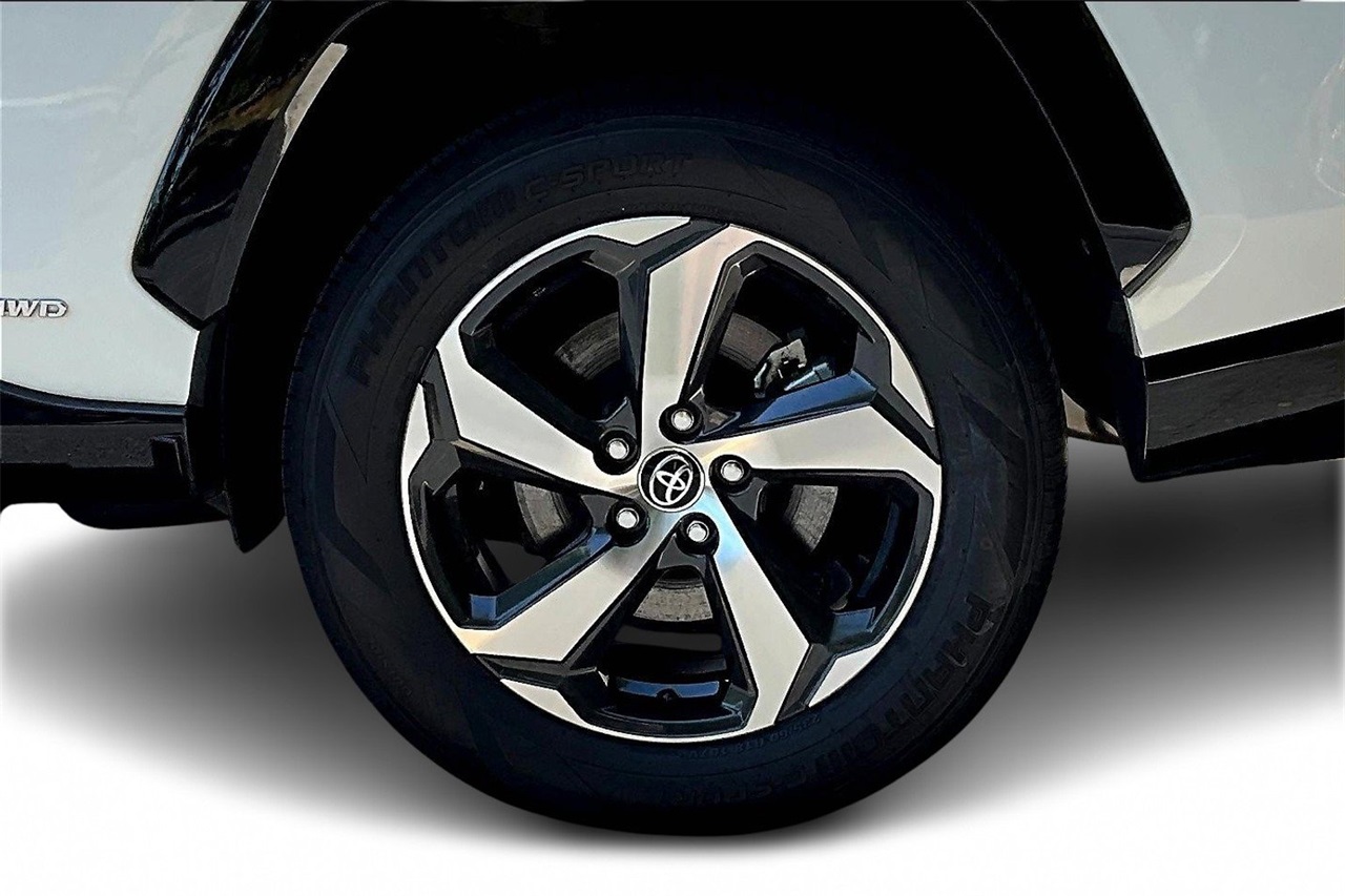 2021 Toyota RAV4 Prime XLE Premium photo 32