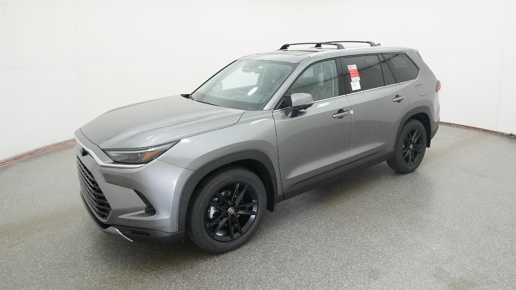 2026 Toyota Grand Highlander Platinum's photo