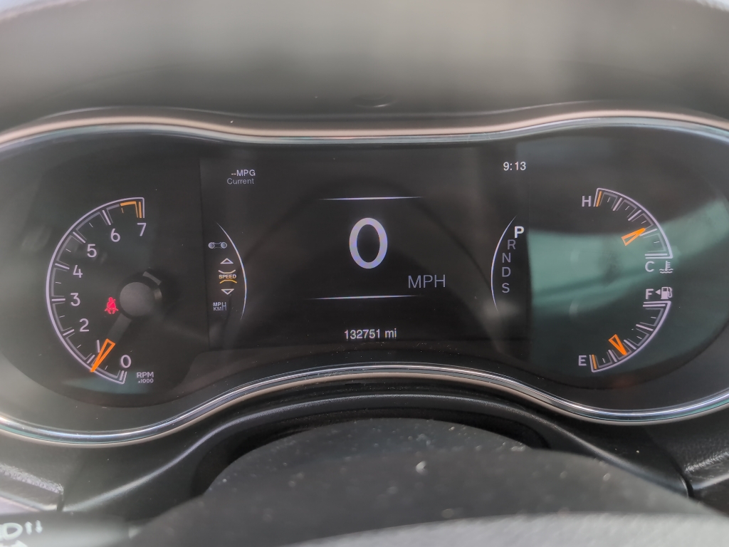 2015 Jeep Grand Cherokee Laredo photo 14