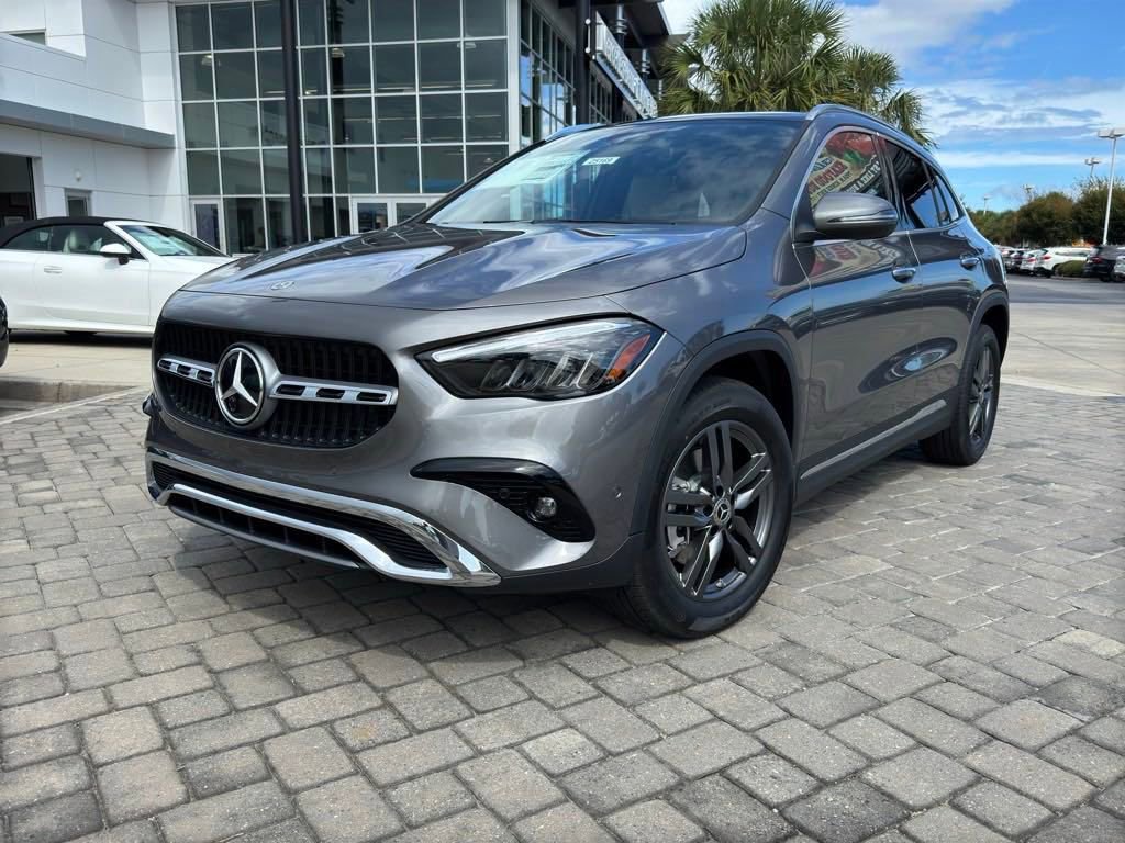2025 Mercedes Benz GLA 250 photo 2