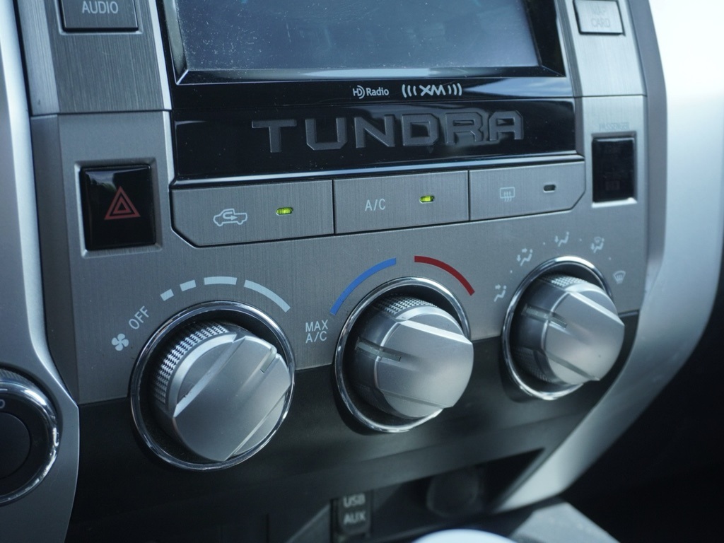 2017 Toyota Tundra TRD Off-Road photo 15