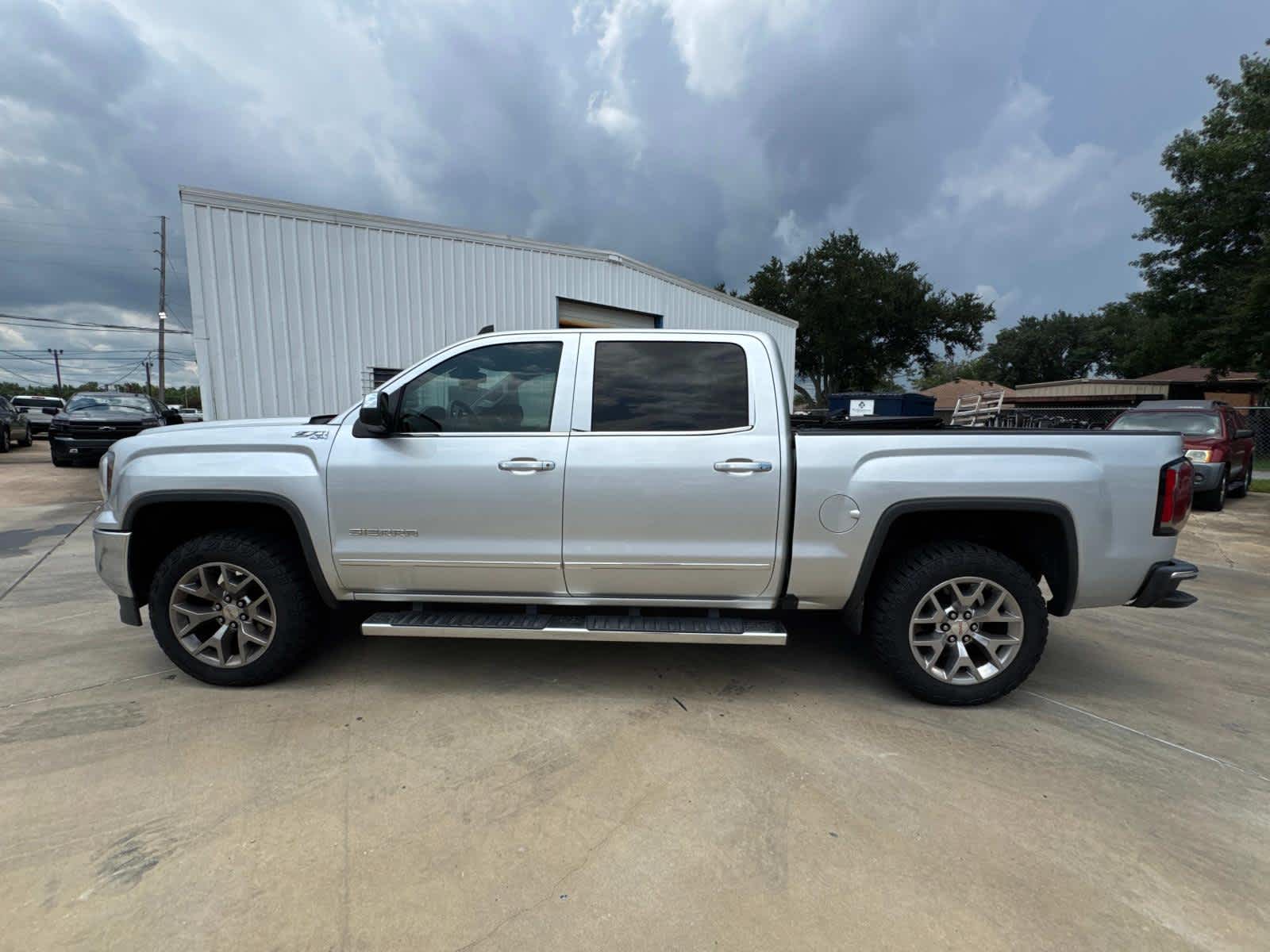 2018 Gmc Sierra 1500 SLT photo 16