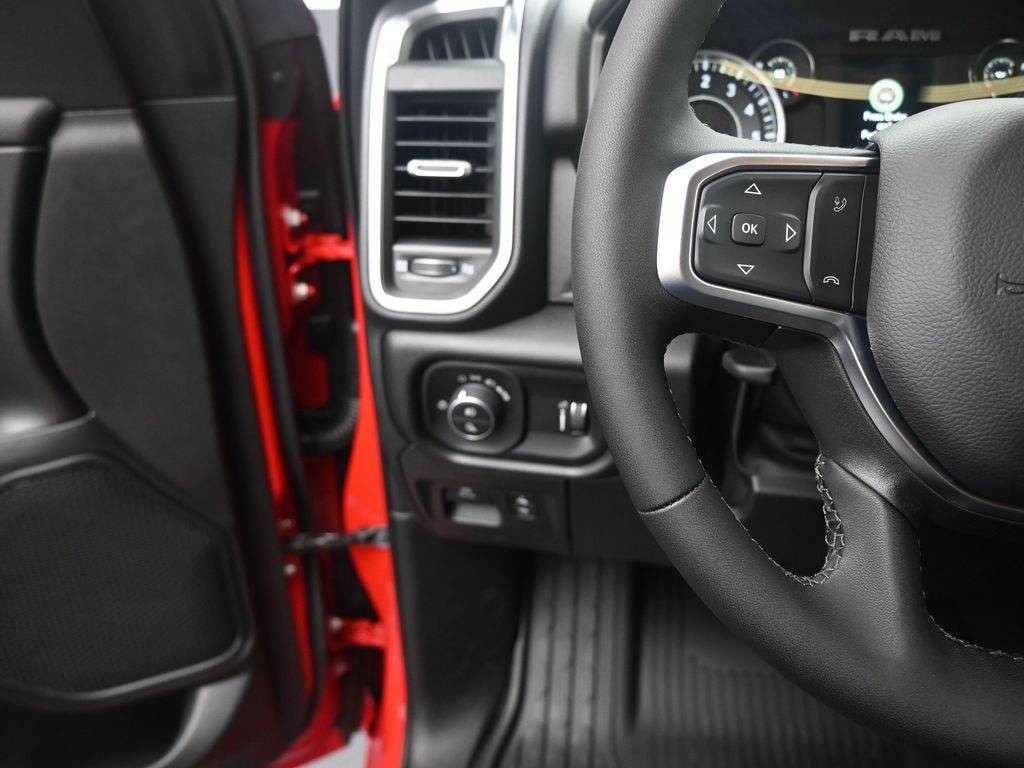 2025 Ram 1500 Big Horn Lone Star photo 2