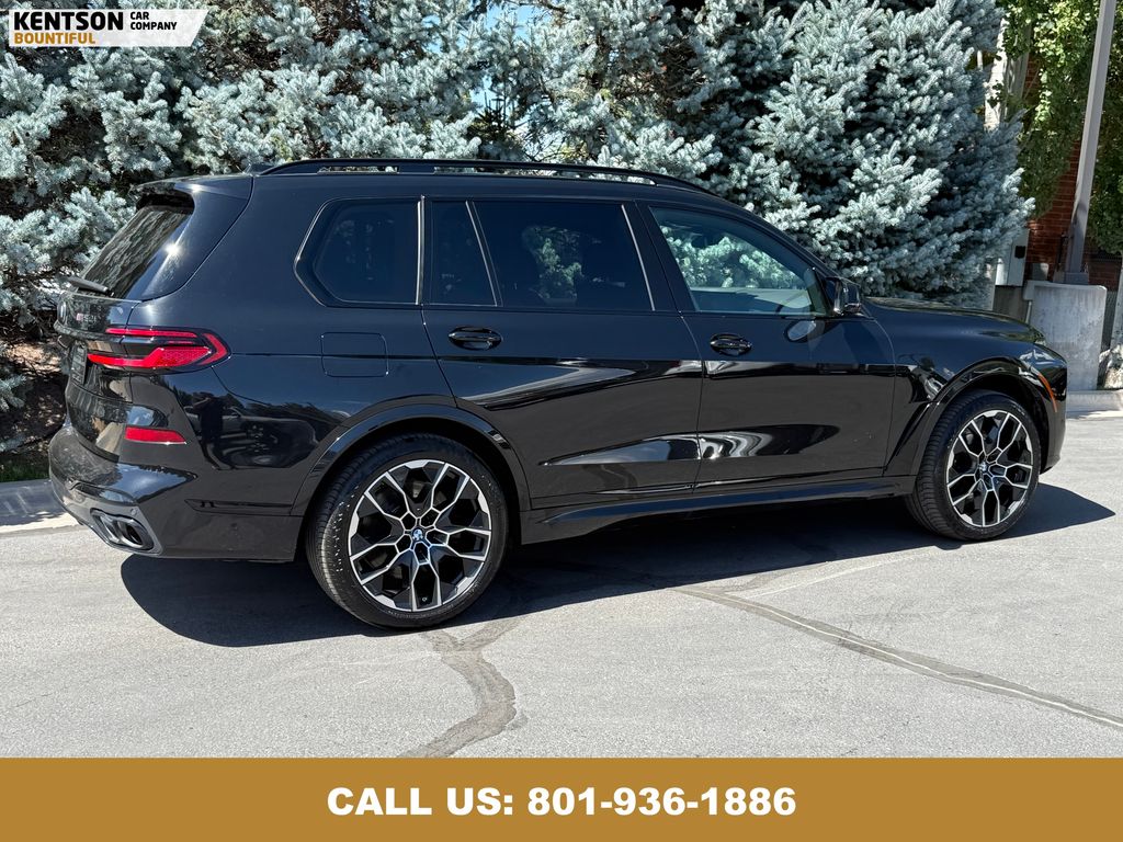 2026 Bmw X7 M60i photo 8