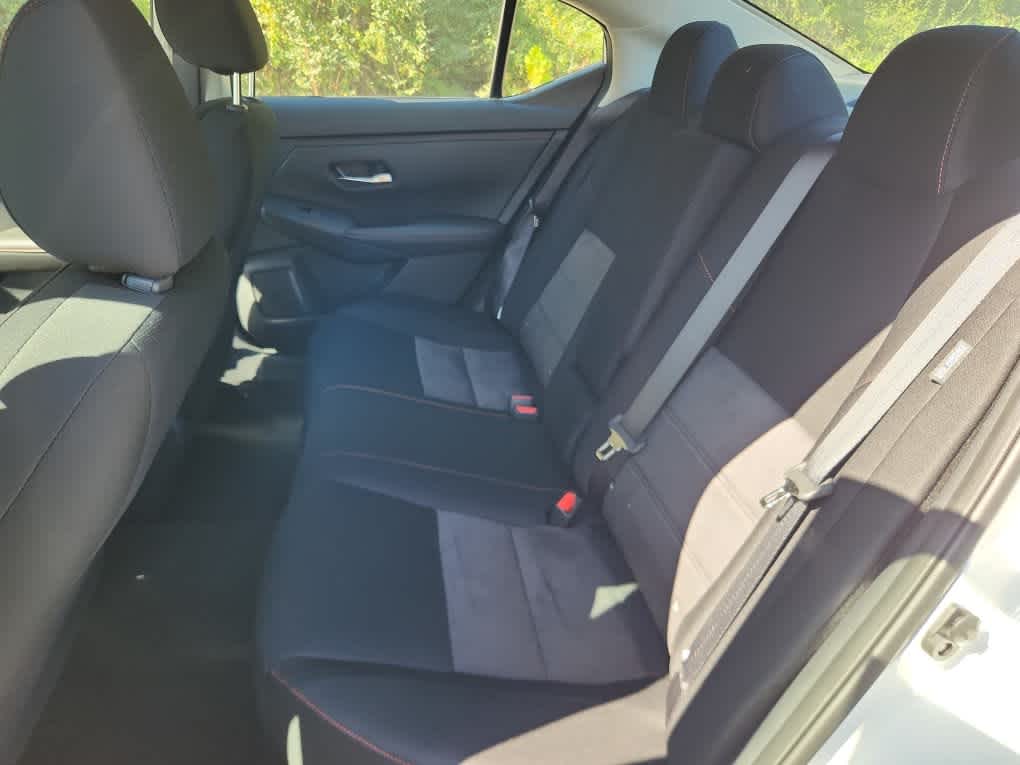 2025 Nissan Sentra SR photo 17