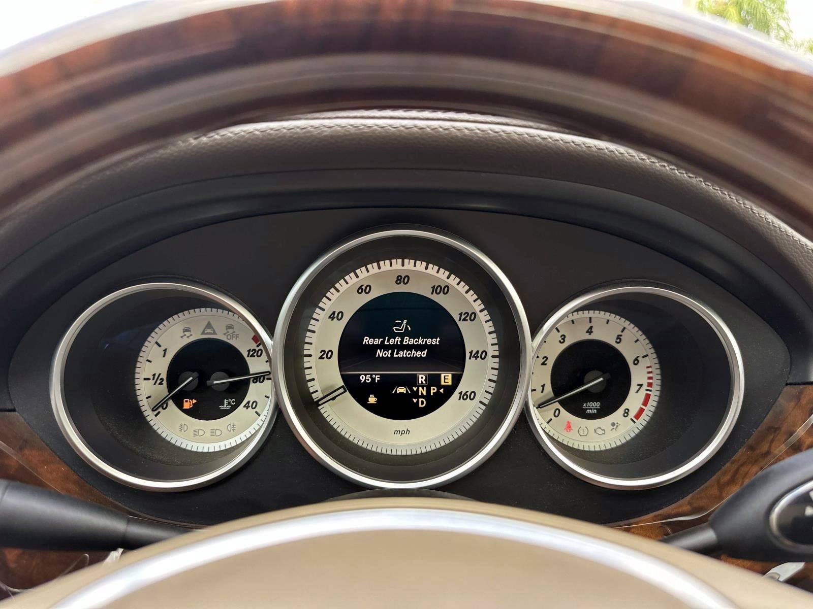 2012 Mercedes Benz CLS 550 photo 28
