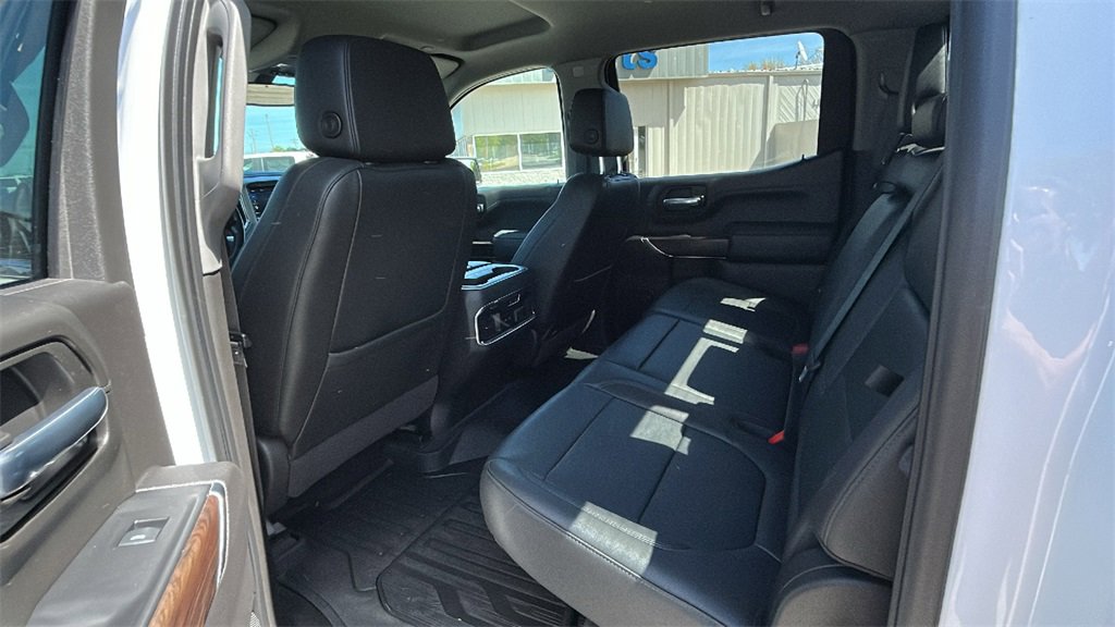 2021 Gmc Sierra 1500 SLT photo 23
