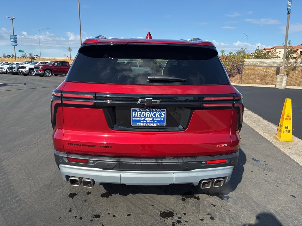 2026 Chevrolet Traverse Z71 photo 4