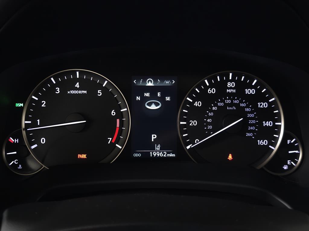 2022 Lexus RX Premium photo 21