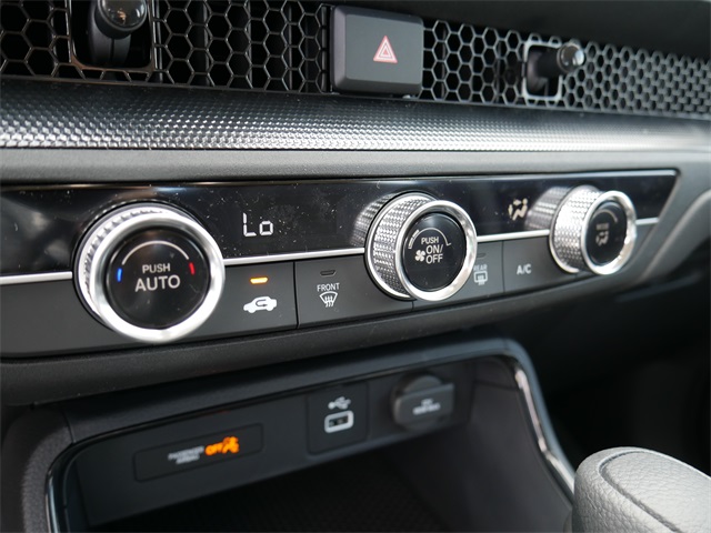 2025 Honda CR-V LX photo 10