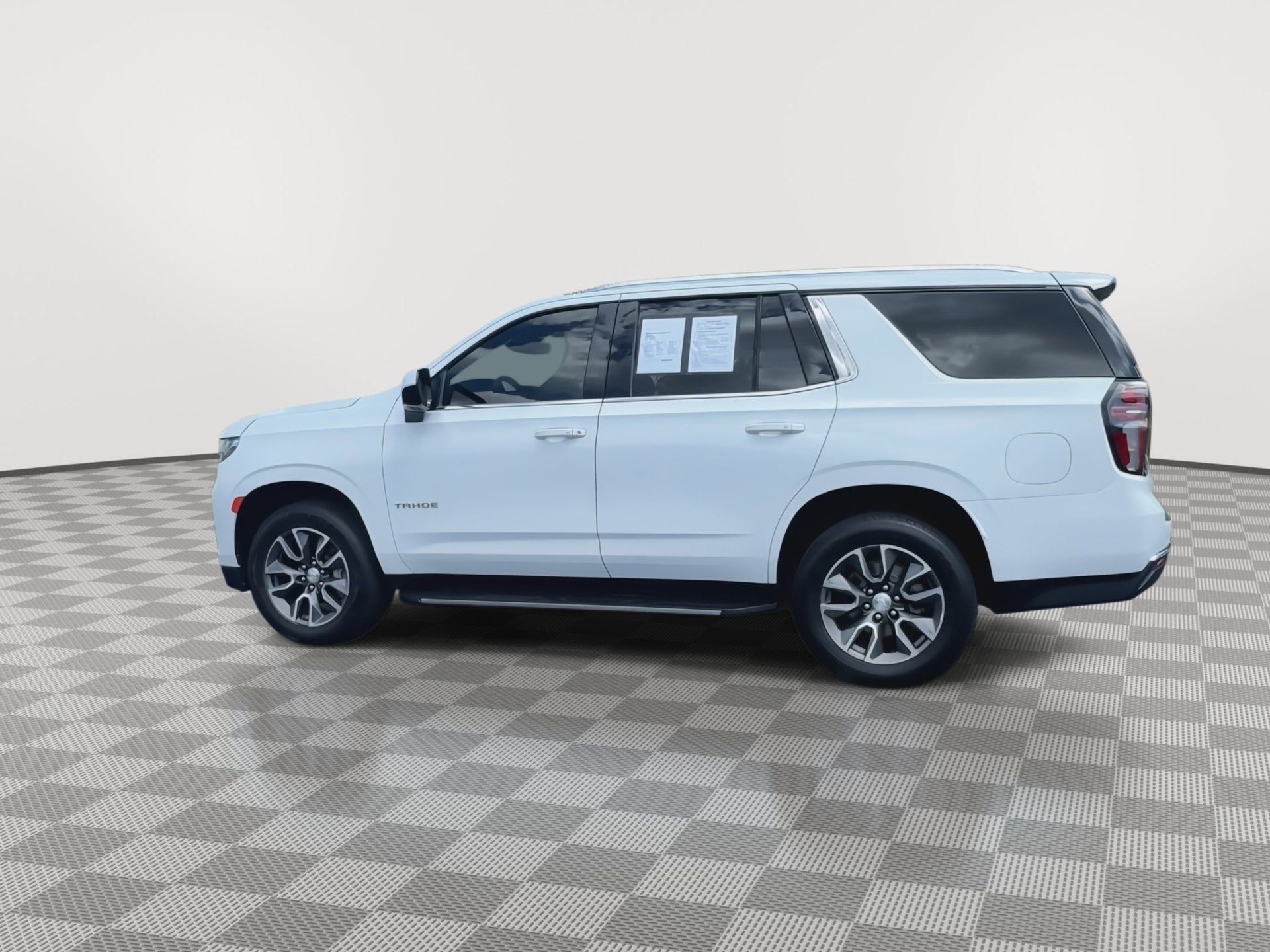 2023 Chevrolet Tahoe LT photo 6