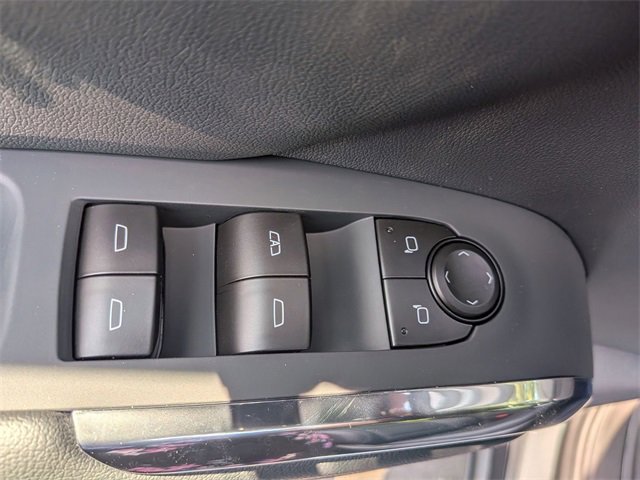 2026 Chevrolet Traverse photo 12