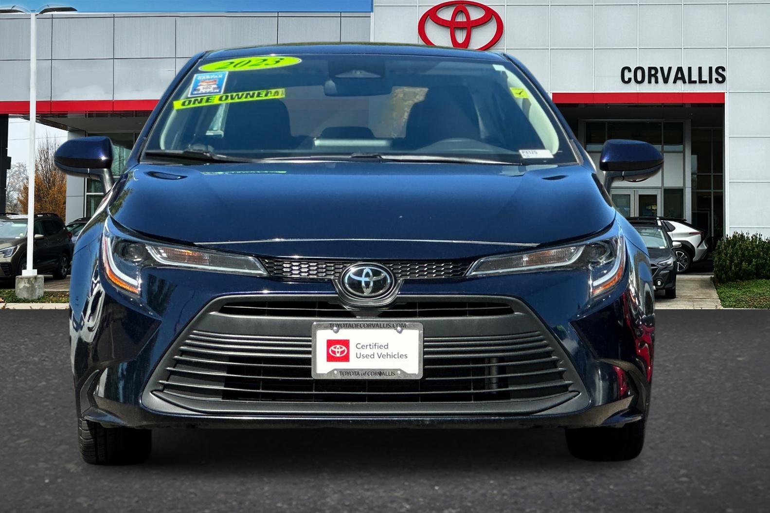 2023 Toyota Corolla LE photo 8