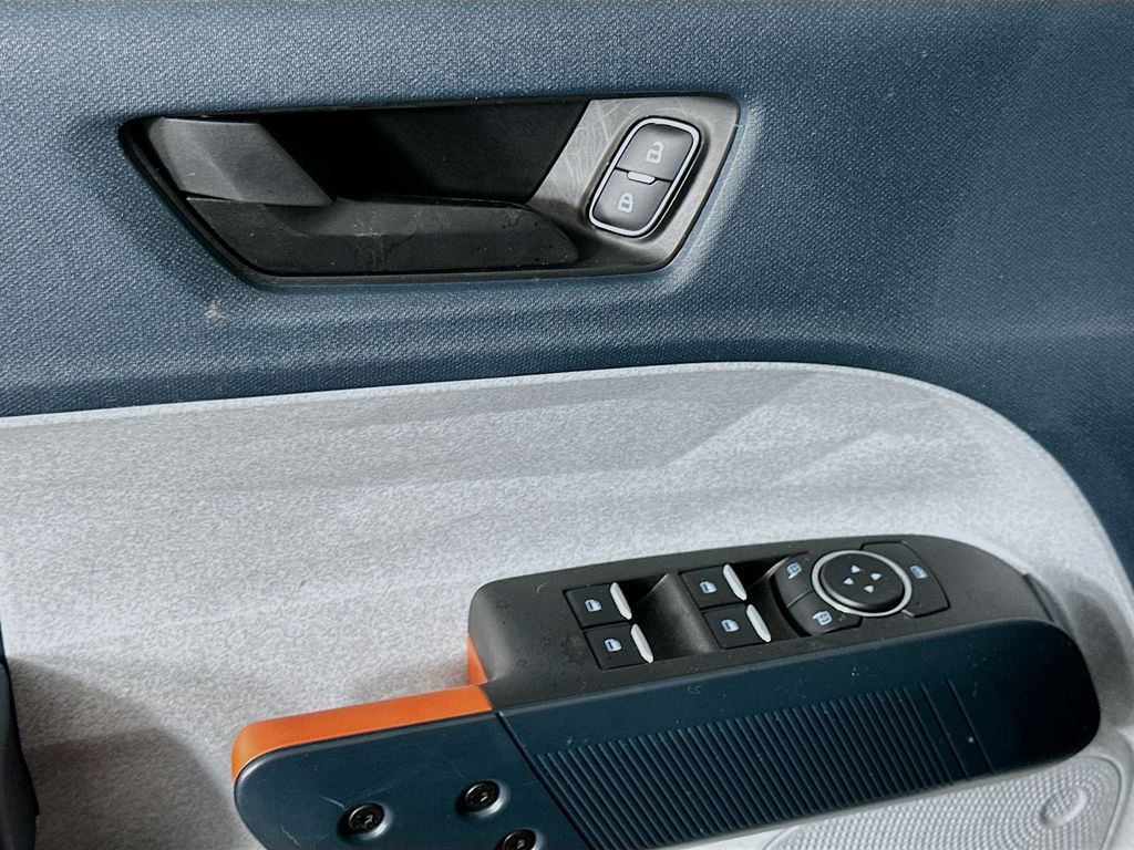 2023 Ford Maverick XLT Lariat photo 17