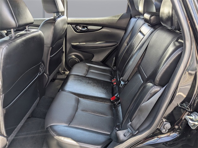 2022 Nissan Rogue Sport SL photo 15