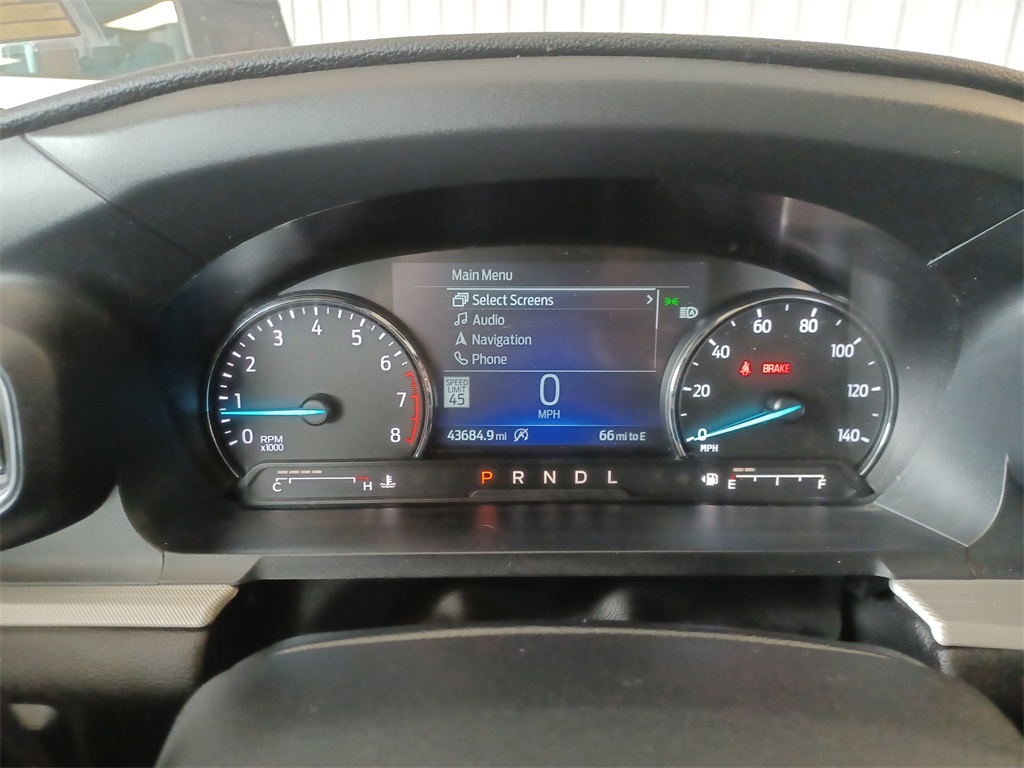 2023 Ford Explorer XLT photo 23