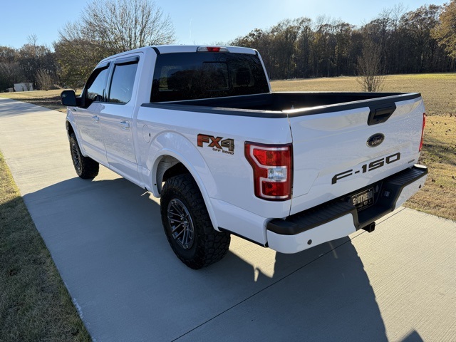 2019 Ford F-150 XLT photo 2
