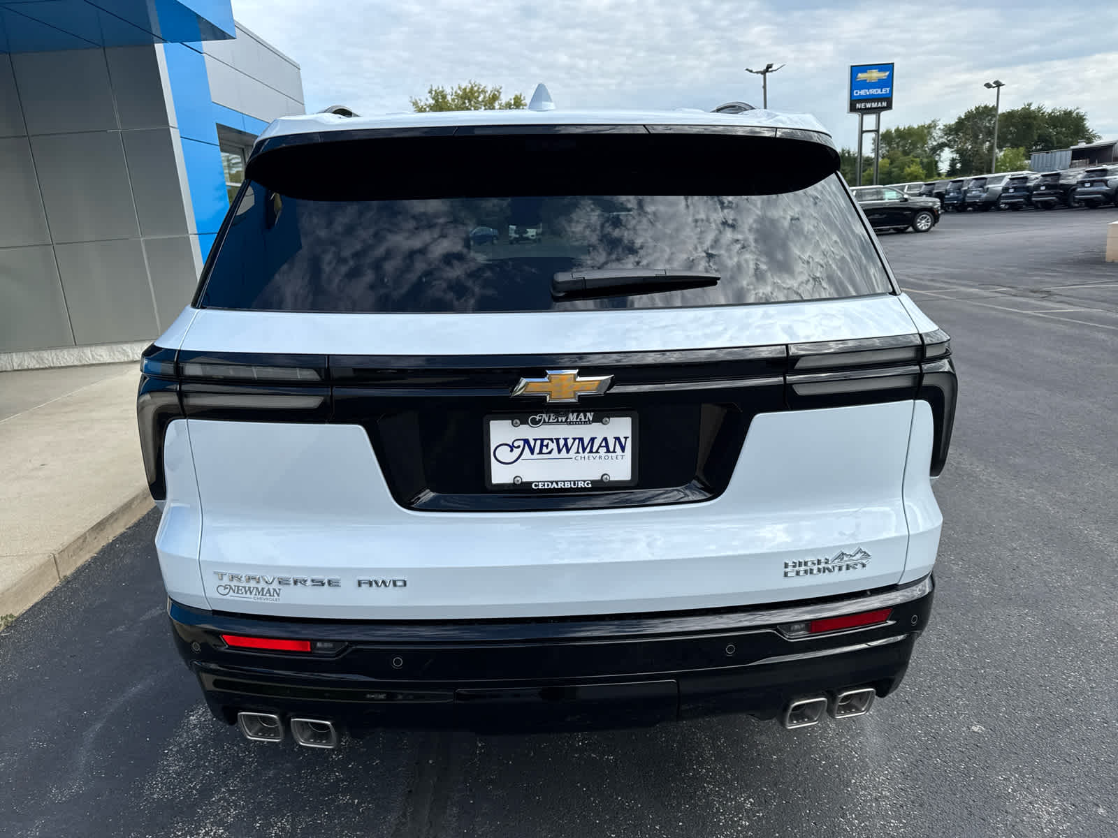 2026 Chevrolet Traverse High Country photo 9