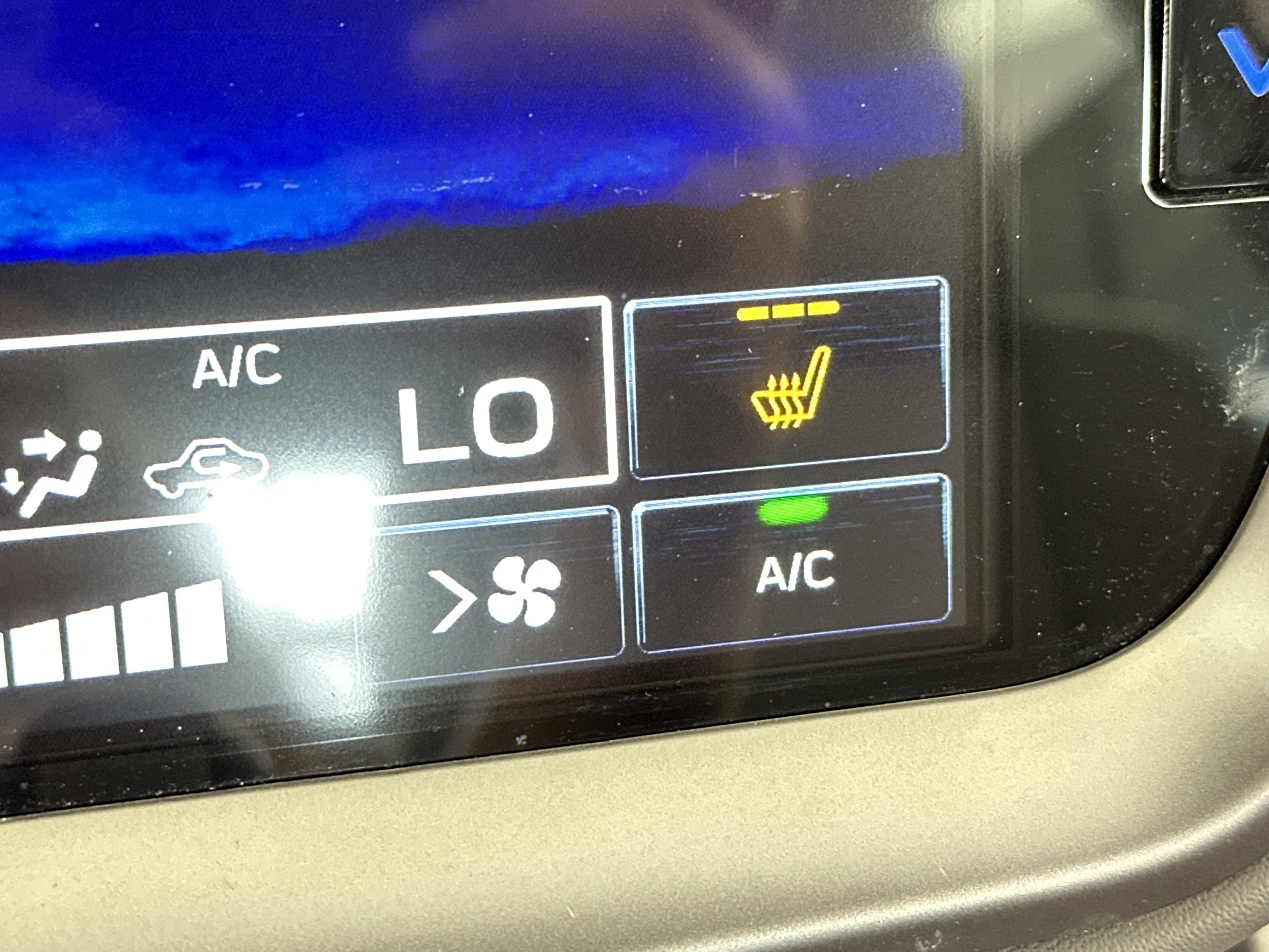 2025 Subaru Legacy Premium photo 4