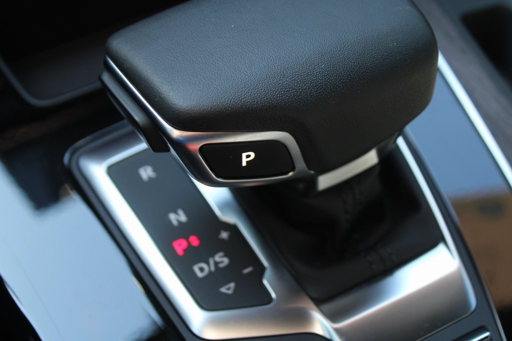 2024 Audi Q5 S line Prestige 55 TFSI Premium photo 41
