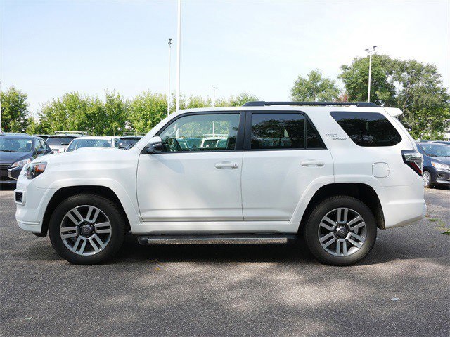 2022 Toyota 4Runner TRD Sport photo 4