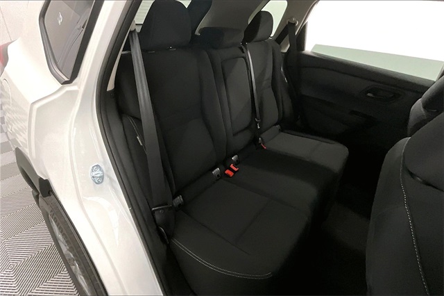 2025 Nissan Rogue S photo 29