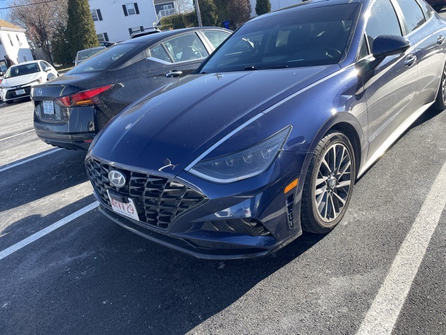 2022 Hyundai Sonata Limited's photo