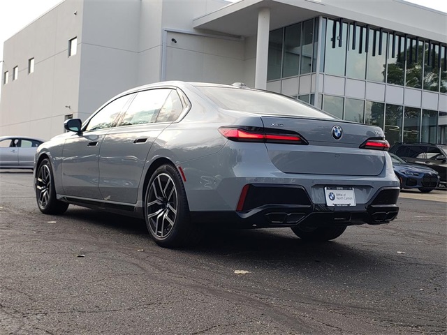 2025 Bmw 760i xDrive photo 3
