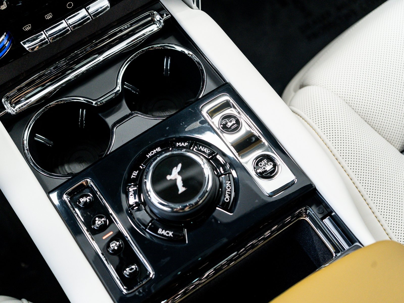 2026 Rolls Royce Cullinan RR photo 35