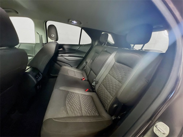 2020 Chevrolet Equinox LT photo 21