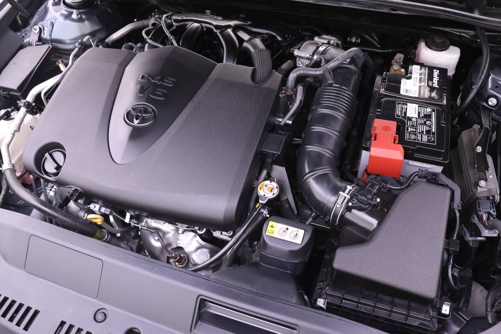 2019 Toyota Avalon Limited photo 14