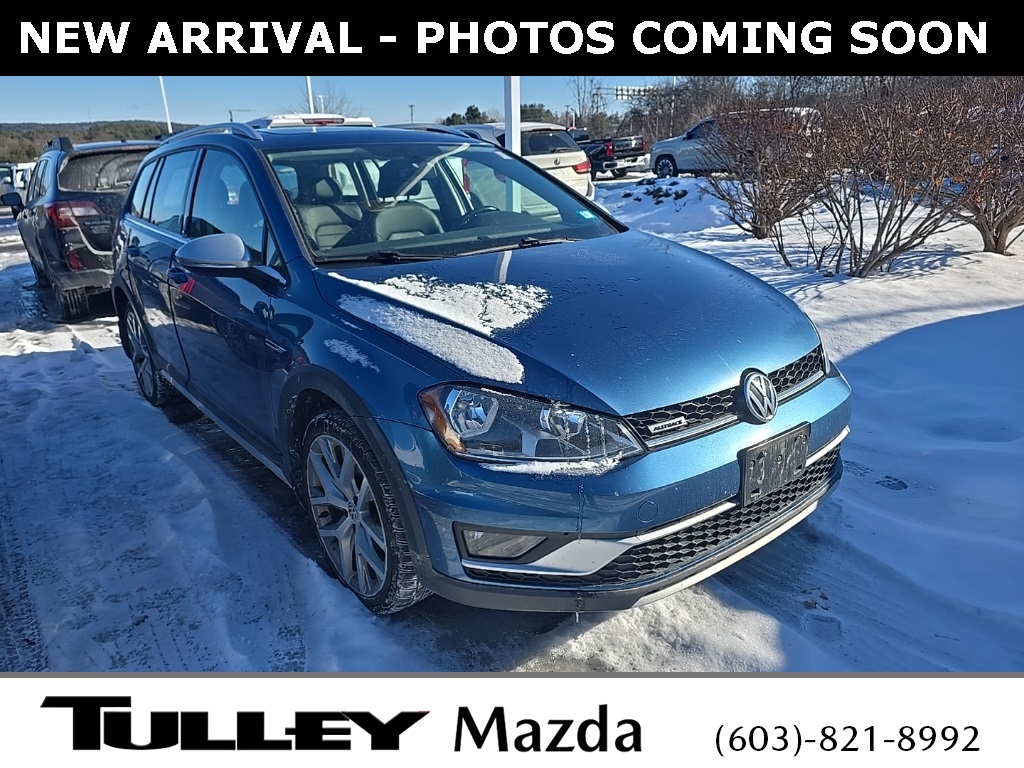 2017 Volkswagen Golf Alltrack Alltrack SEL's photo