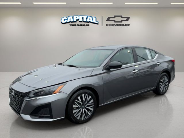 2024 Nissan Altima SV