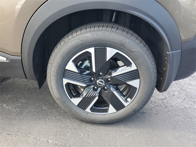 2026 Nissan Kicks SV photo 4