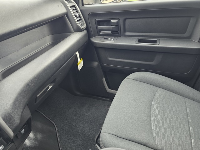 2025 Ram 3500 Tradesman photo 15
