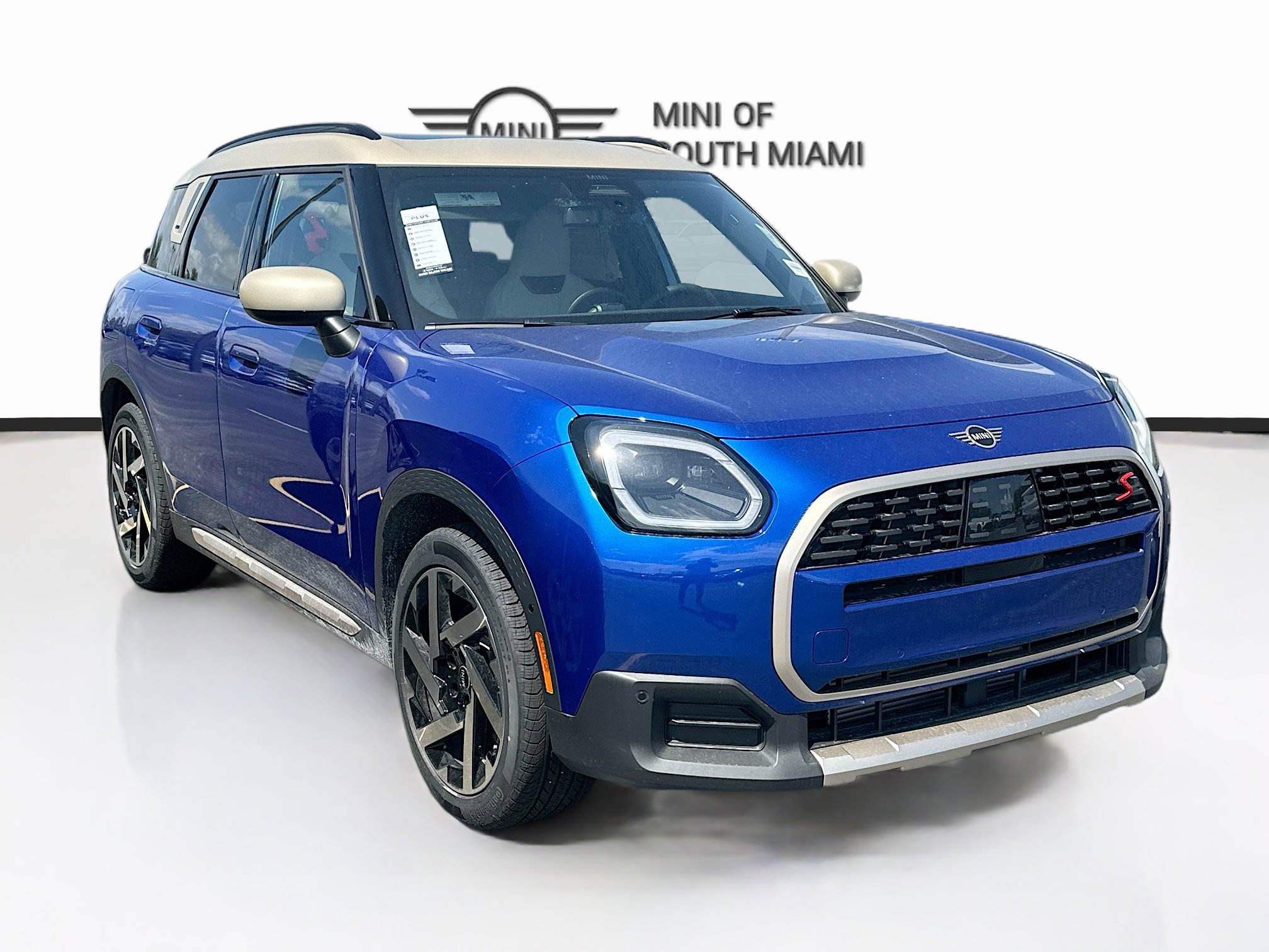 2025 MINI Countryman S's photo