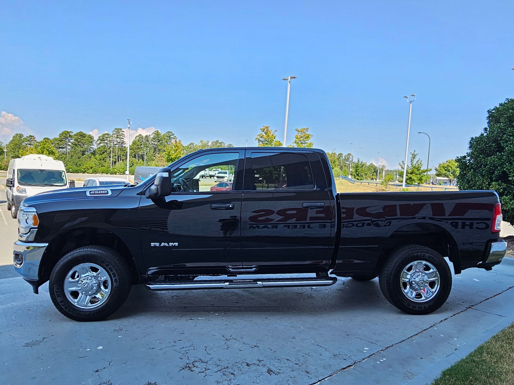 2024 Ram 2500 Big Horn photo 4