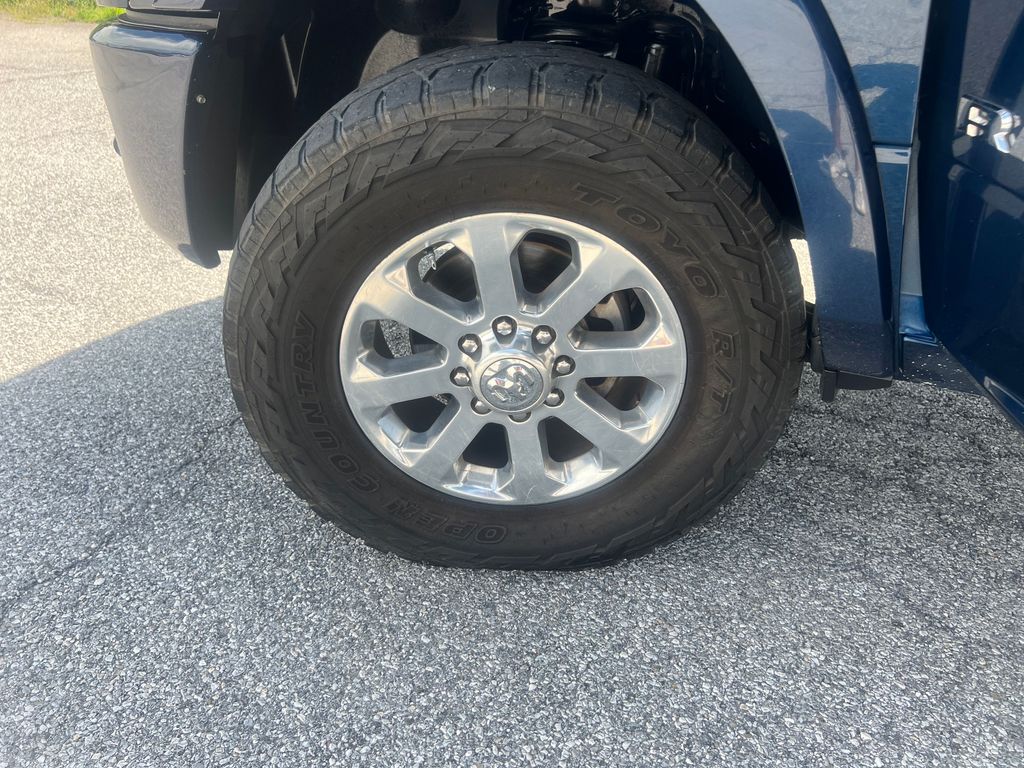 2022 Ram 2500 Laramie photo 26
