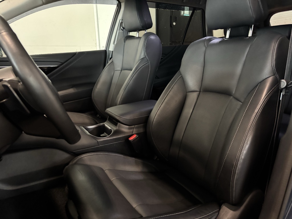 2023 Subaru Outback Touring XT photo 4